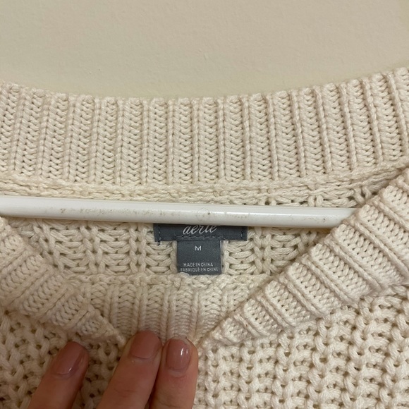 Arie Sweater - Picture 3 of 3